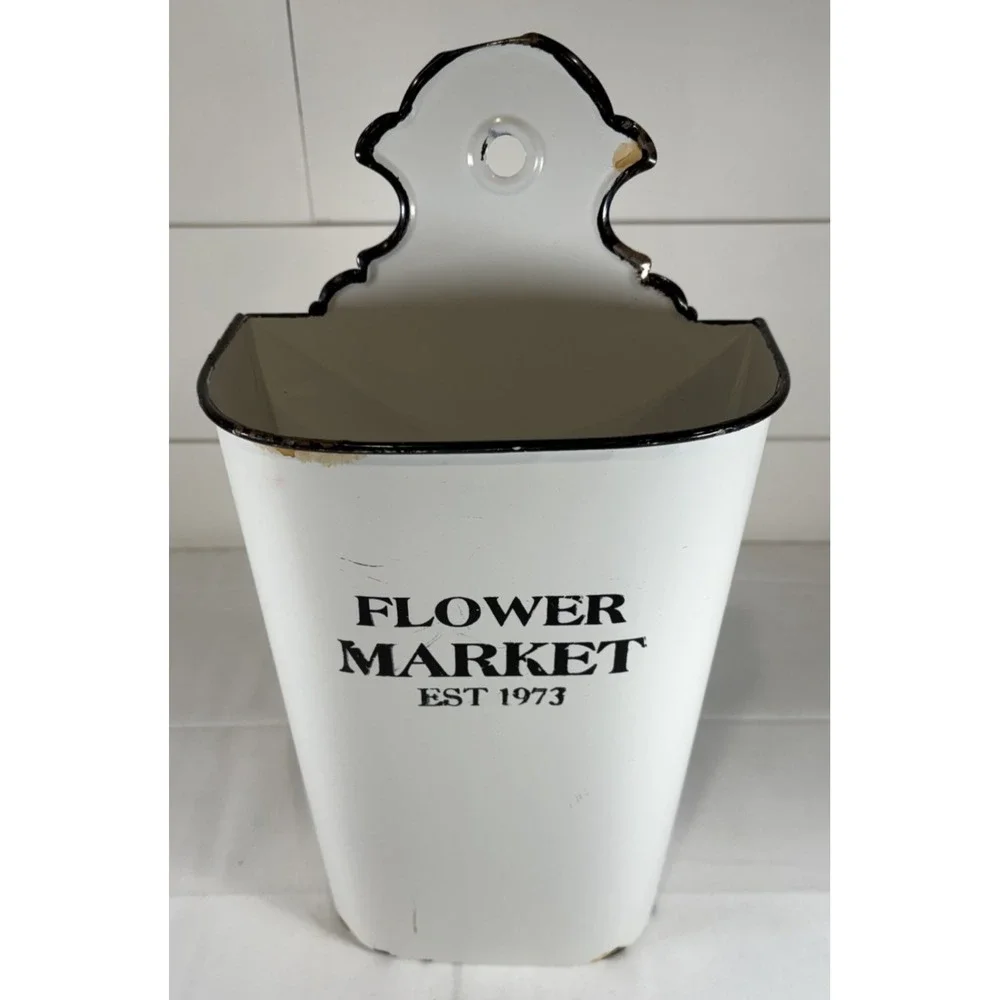 Flower Market Est 1973 White Metal Hanging Wall Decoration Planter Pot Decor